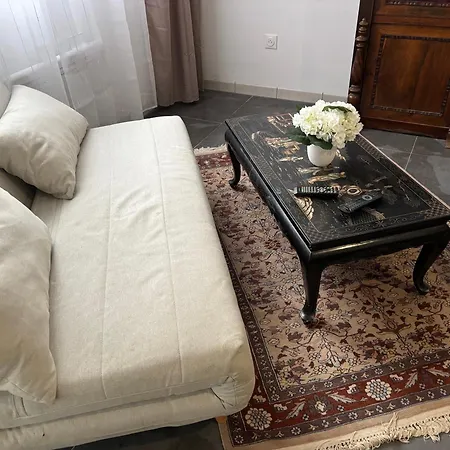 Rez-de-chaussee, Jardin, 3 Personnes, Maison Solesmes (Nord)
