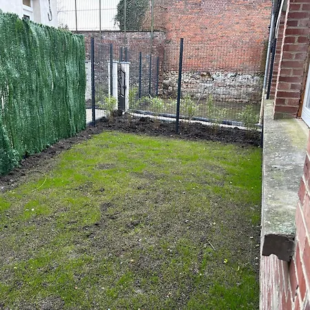 Apartment Rez-de-chaussee, 1 Chambre, 2 Personnes, Jardin Solesmes (Nord)