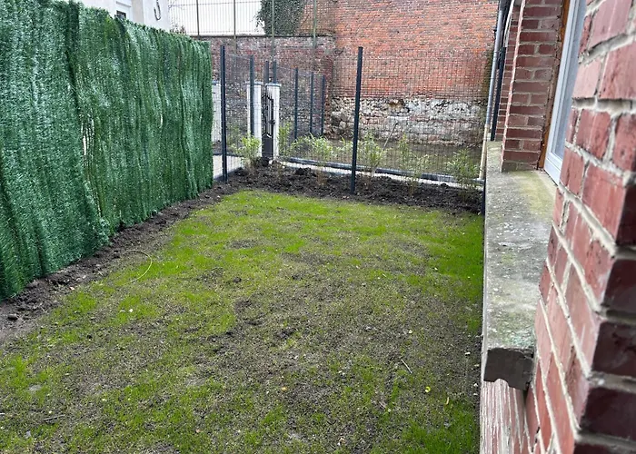 Apartment Rez-de-chaussee, 1 Chambre, 2 Personnes, Jardin Solesmes (Nord)