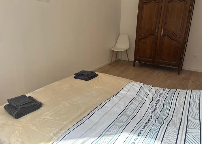 Appartement Rez-de-chaussée, 1 Chambre, 2 Personnes, Jardin *