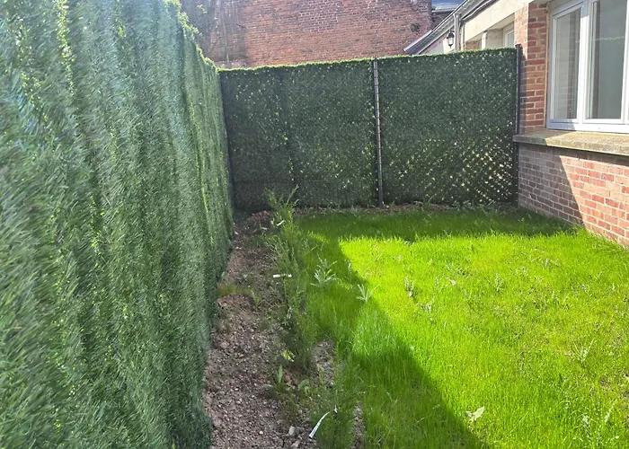 Rez-de-chaussée, 1 Chambre, 2 Personnes, Jardin Appartement