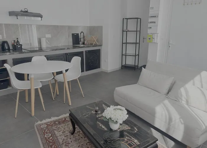 Rez-de-chaussée, 1 Chambre, 2 Personnes, Jardin Solesmes (Nord)